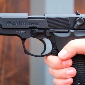Doit-on déclarer un pistolet d'alarme